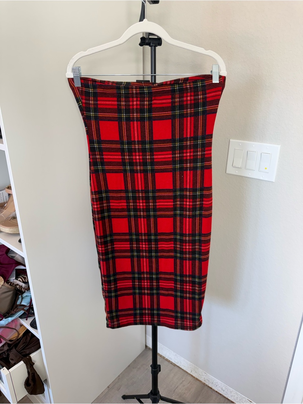 Fashion Nova Red Plaid Pencil Skirt